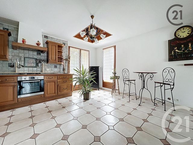 Afficher la photo en grand maison à vendre - 7 pièces - 213.0 m2 - AVANCON - 08 - CHAMPAGNE-ARDENNE - Century 21 Espace Conseil