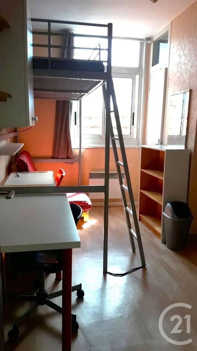 Studette à vendre - 1 pièce - 10.6 m2 - REIMS - 51 - CHAMPAGNE-ARDENNE - Century 21 Espace Conseil