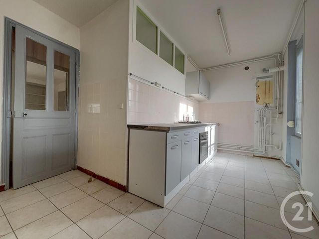 Appartement T4 à vendre - 4 pièces - 88.4 m2 - REIMS - 51 - CHAMPAGNE-ARDENNE - Century 21 Espace Conseil