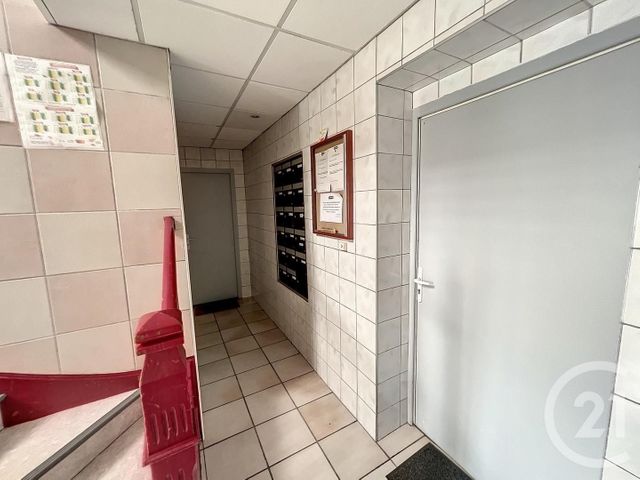 Appartement F2 à vendre - 2 pièces - 25.9 m2 - REIMS - 51 - CHAMPAGNE-ARDENNE - Century 21 Espace Conseil