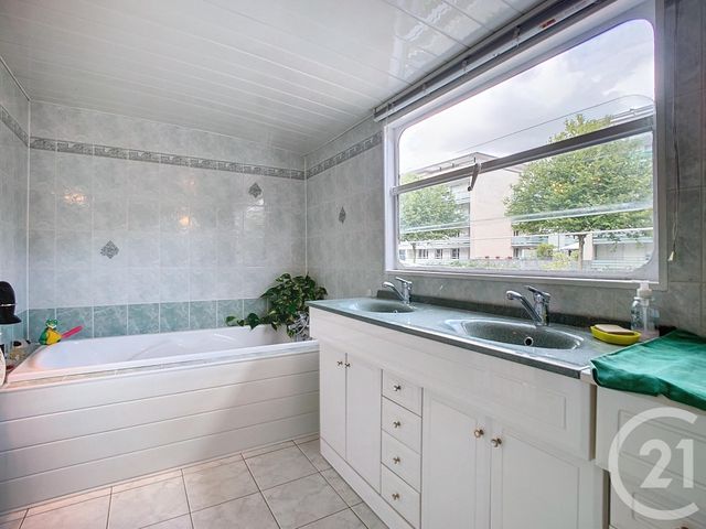 maison à vendre - 4 pièces - 120.0 m2 - REIMS - 51 - CHAMPAGNE-ARDENNE - Century 21 Espace Conseil