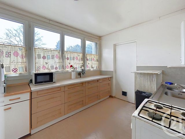 Appartement T6 à vendre - 6 pièces - 116.11 m2 - REIMS - 51 - CHAMPAGNE-ARDENNE - Century 21 Espace Conseil