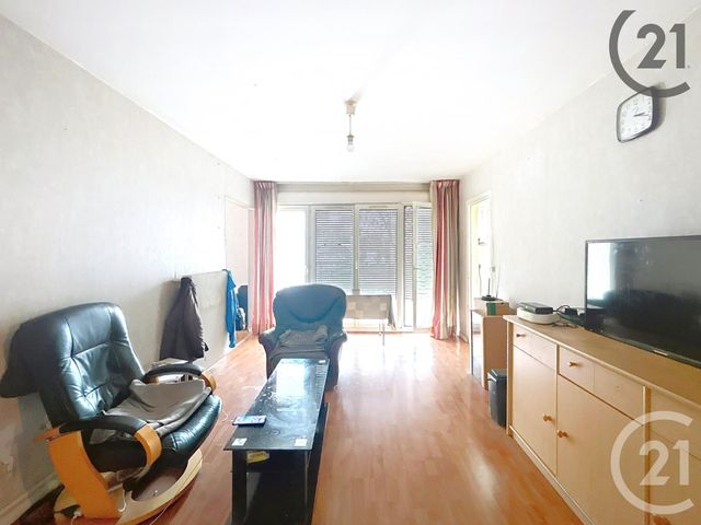 Appartement T6 à vendre - 6 pièces - 116.11 m2 - REIMS - 51 - CHAMPAGNE-ARDENNE - Century 21 Espace Conseil