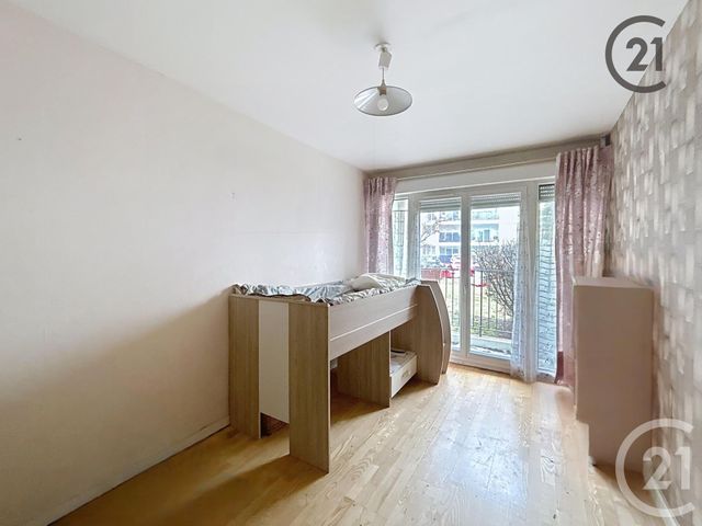 Appartement T6 à vendre - 6 pièces - 116.11 m2 - REIMS - 51 - CHAMPAGNE-ARDENNE - Century 21 Espace Conseil