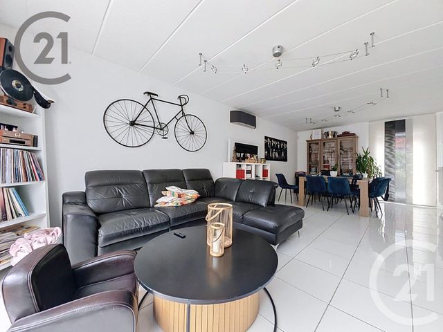 maison à vendre - 5 pièces - 102.52 m2 - CORMONTREUIL - 51 - CHAMPAGNE-ARDENNE - Century 21 Espace Conseil