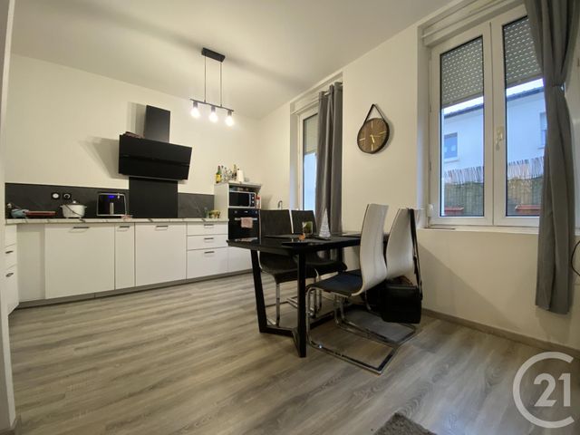 Appartement T2 à vendre - 2 pièces - 40.81 m2 - REIMS - 51 - CHAMPAGNE-ARDENNE - Century 21 Espace Conseil