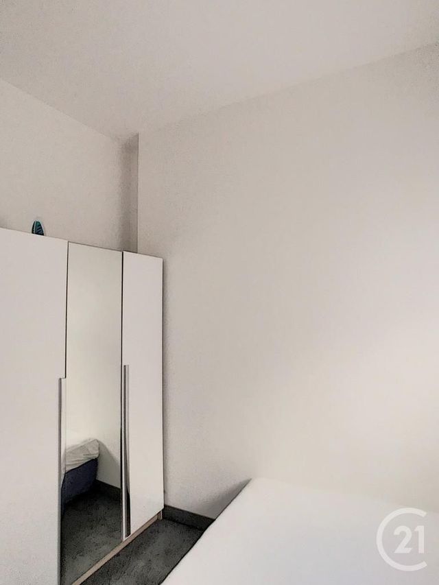 Afficher la photo en grand Appartement T2 à vendre - 2 pièces - 35.7 m2 - REIMS - 51 - CHAMPAGNE-ARDENNE - Century 21 Espace Conseil