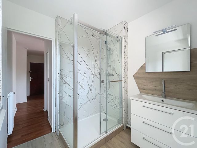 Appartement T4 à vendre - 4 pièces - 73.0 m2 - REIMS - 51 - CHAMPAGNE-ARDENNE - Century 21 Espace Conseil