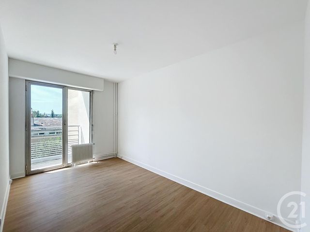 Appartement T4 à vendre - 4 pièces - 73.0 m2 - REIMS - 51 - CHAMPAGNE-ARDENNE - Century 21 Espace Conseil