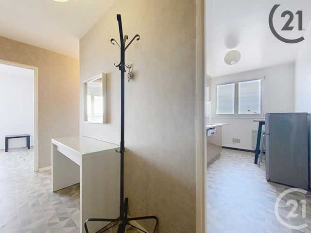 Appartement à vendre - 2 pièces - 45.67 m2 - REIMS - 51 - CHAMPAGNE-ARDENNE - Century 21 Espace Conseil