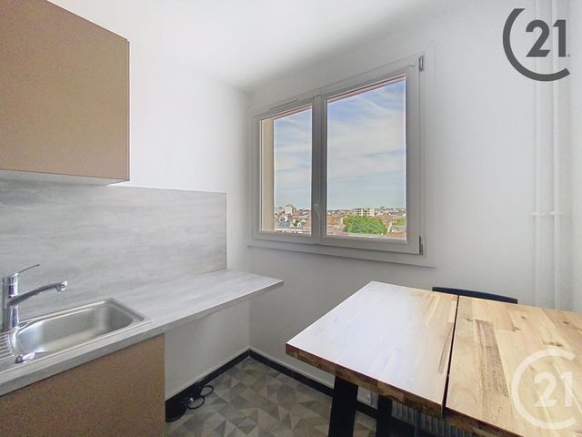 Appartement à vendre - 2 pièces - 45.67 m2 - REIMS - 51 - CHAMPAGNE-ARDENNE - Century 21 Espace Conseil