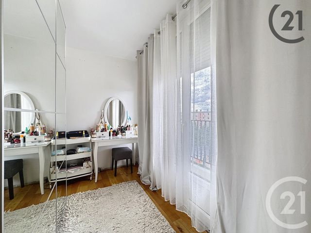 Appartement T5 à vendre - 5 pièces - 108.07 m2 - REIMS - 51 - CHAMPAGNE-ARDENNE - Century 21 Espace Conseil