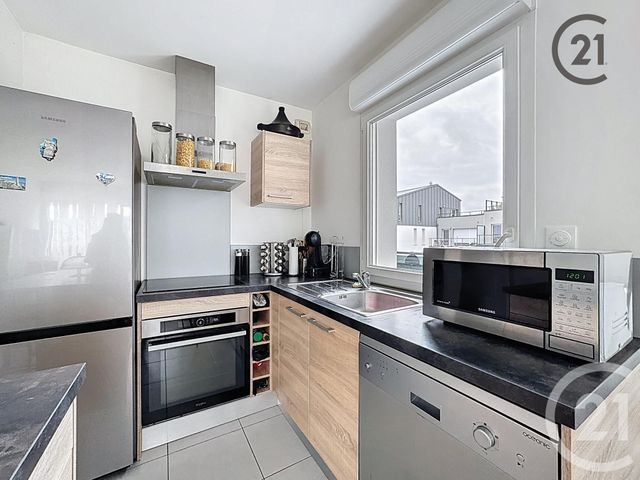 Appartement T2 à vendre - 2 pièces - 50.0 m2 - REIMS - 51 - CHAMPAGNE-ARDENNE - Century 21 Espace Conseil