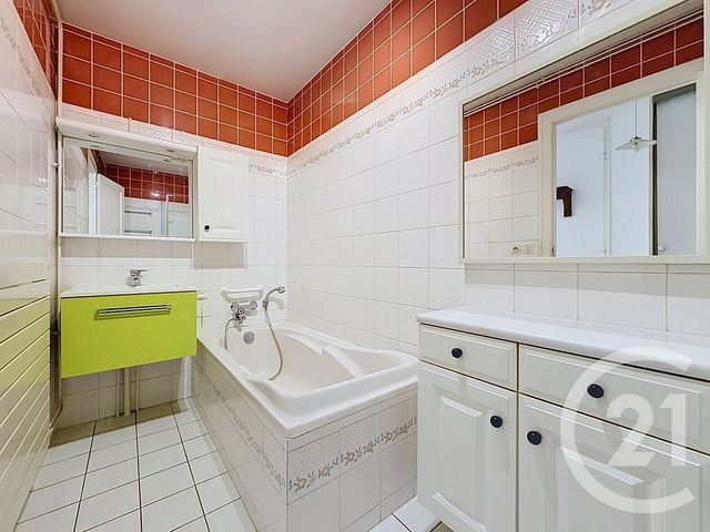 maison à vendre - 6 pièces - 125.19 m2 - REIMS - 51 - CHAMPAGNE-ARDENNE - Century 21 Espace Conseil