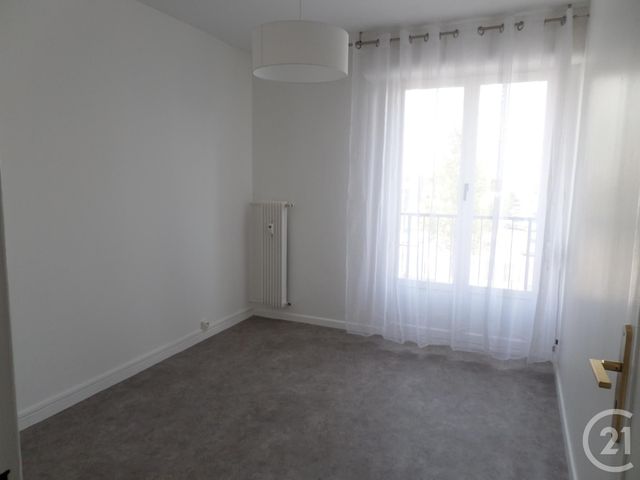 Appartement F4 à vendre - 4 pièces - 75.3 m2 - REIMS - 51 - CHAMPAGNE-ARDENNE - Century 21 Espace Conseil