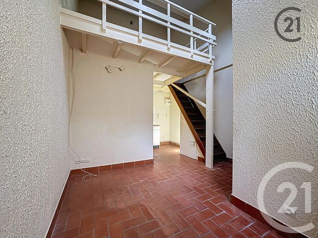 Appartement Autre à vendre - 2 pièces - 24.5 m2 - REIMS - 51 - CHAMPAGNE-ARDENNE - Century 21 Espace Conseil