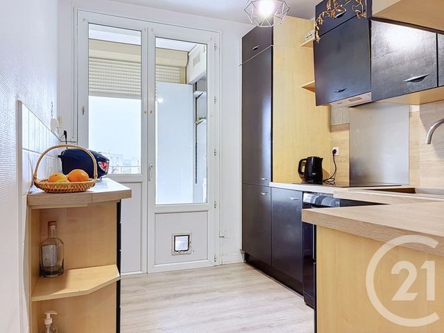 Appartement F3 à vendre - 4 pièces - 68.0 m2 - REIMS - 51 - CHAMPAGNE-ARDENNE - Century 21 Espace Conseil