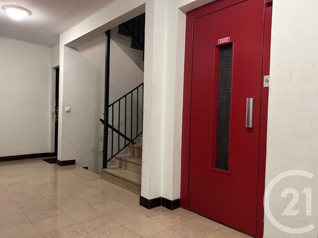 Appartement F2 à vendre - 2 pièces - 42.0 m2 - REIMS - 51 - CHAMPAGNE-ARDENNE - Century 21 Espace Conseil