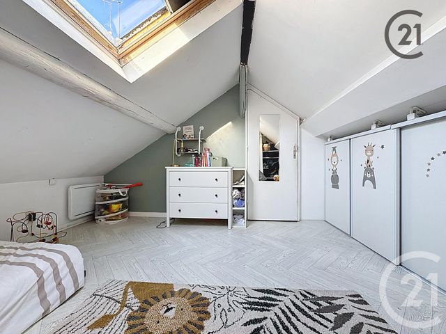 Appartement T4 à vendre - 4 pièces - 55.09 m2 - REIMS - 51 - CHAMPAGNE-ARDENNE - Century 21 Espace Conseil