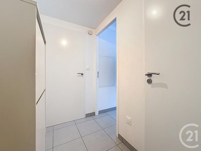 Appartement T2 à vendre - 2 pièces - 50.0 m2 - REIMS - 51 - CHAMPAGNE-ARDENNE - Century 21 Espace Conseil