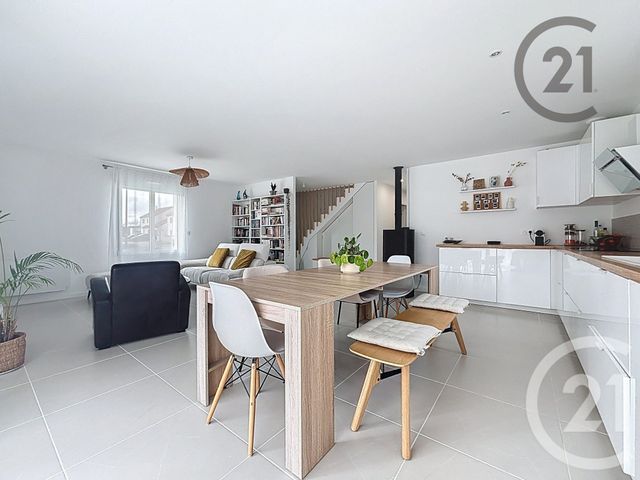 maison à vendre - 6 pièces - 127.3 m2 - ORMES - 51 - CHAMPAGNE-ARDENNE - Century 21 Espace Conseil