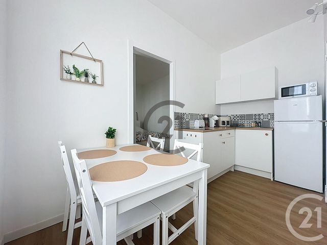 Appartement T1 à vendre - 1 pièce - 26.5 m2 - REIMS - 51 - CHAMPAGNE-ARDENNE - Century 21 Espace Conseil