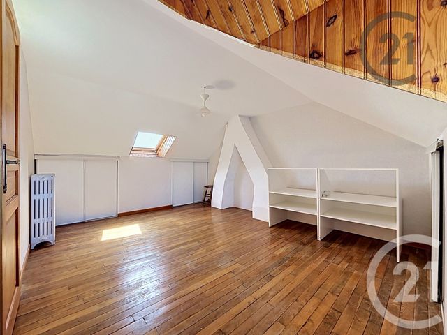 maison à vendre - 7 pièces - 130.0 m2 - BETHENY - 51 - CHAMPAGNE-ARDENNE - Century 21 Espace Conseil