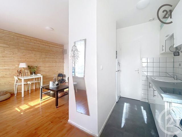 Appartement F1 à vendre - 1 pièce - 25.39 m2 - REIMS - 51 - CHAMPAGNE-ARDENNE - Century 21 Espace Conseil