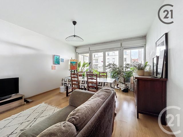 Appartement F4 à vendre - 4 pièces - 82.0 m2 - REIMS - 51 - CHAMPAGNE-ARDENNE - Century 21 Espace Conseil