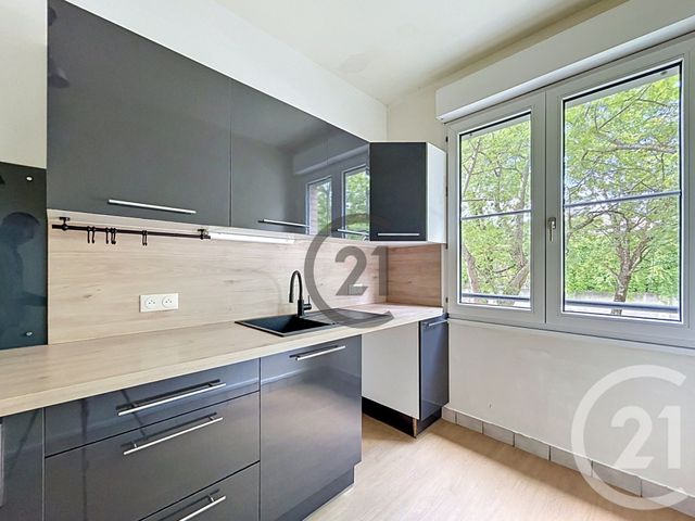 Appartement F4 à vendre - 4 pièces - 86.33 m2 - REIMS - 51 - CHAMPAGNE-ARDENNE - Century 21 Espace Conseil