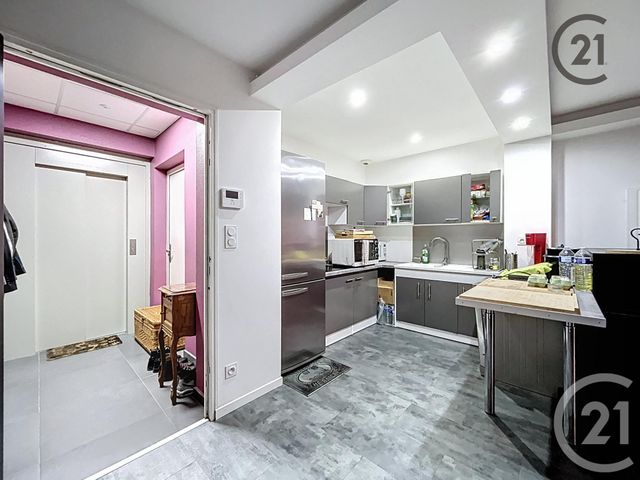 Appartement F3 à vendre - 3 pièces - 68.0 m2 - REIMS - 51 - CHAMPAGNE-ARDENNE - Century 21 Espace Conseil