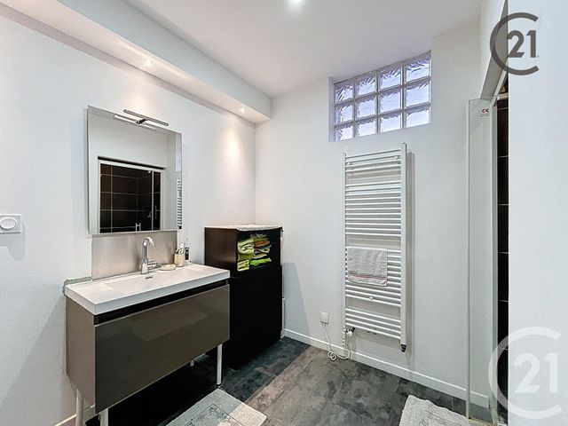 Appartement F3 à vendre - 3 pièces - 68.0 m2 - REIMS - 51 - CHAMPAGNE-ARDENNE - Century 21 Espace Conseil