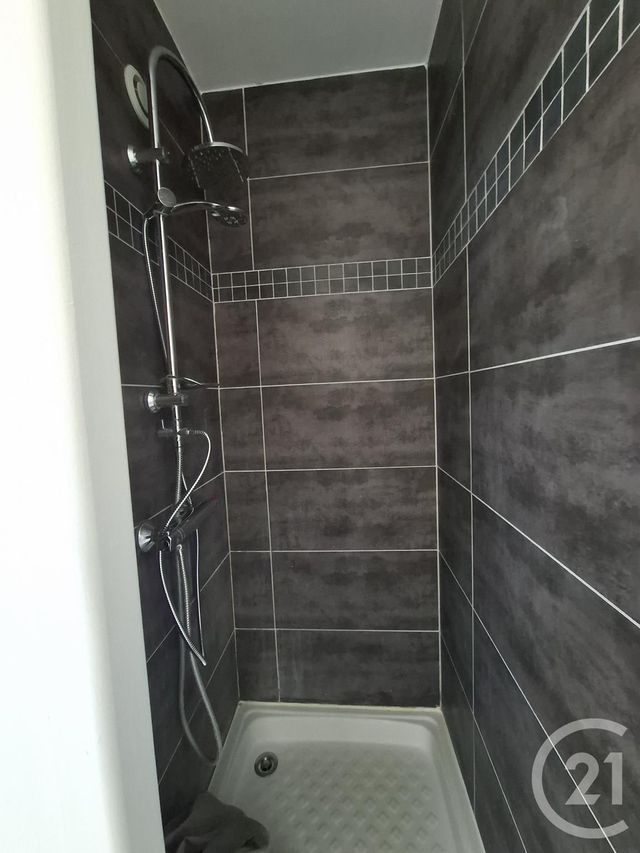 Appartement T1 à vendre - 1 pièce - 17.88 m2 - REIMS - 51 - CHAMPAGNE-ARDENNE - Century 21 Espace Conseil