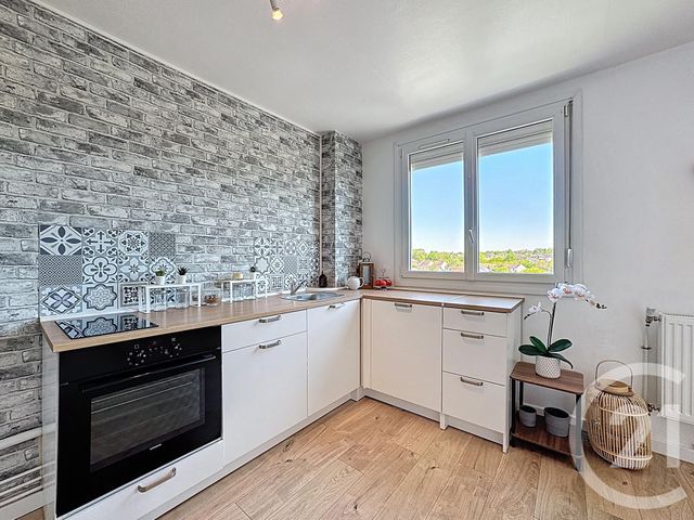 Appartement T3 à vendre - 3 pièces - 63.93 m2 - TINQUEUX - 51 - CHAMPAGNE-ARDENNE - Century 21 Espace Conseil