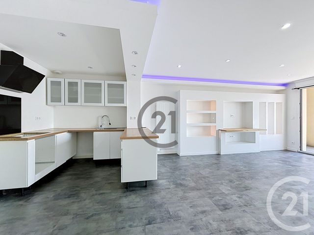 Appartement F3 à vendre - 3 pièces - 68.0 m2 - REIMS - 51 - CHAMPAGNE-ARDENNE - Century 21 Espace Conseil