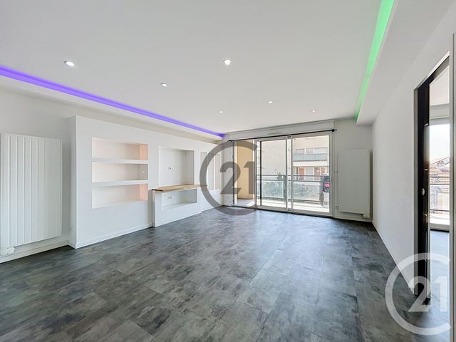 Appartement F3 à vendre - 3 pièces - 68.0 m2 - REIMS - 51 - CHAMPAGNE-ARDENNE - Century 21 Espace Conseil