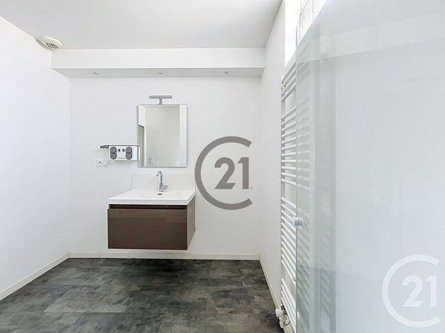 Appartement F3 à vendre - 3 pièces - 68.0 m2 - REIMS - 51 - CHAMPAGNE-ARDENNE - Century 21 Espace Conseil
