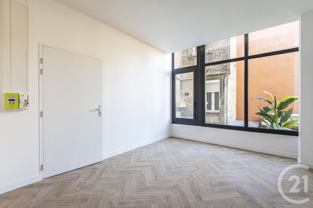 Appartement T2 à vendre - 2 pièces - 52.6 m2 - REIMS - 51 - CHAMPAGNE-ARDENNE - Century 21 Espace Conseil