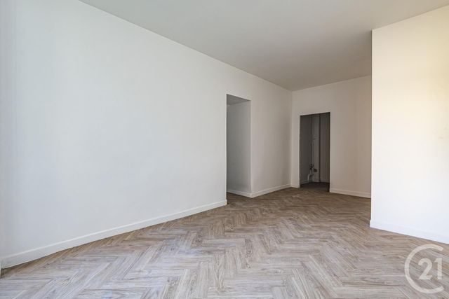 Appartement T2 à vendre - 2 pièces - 52.6 m2 - REIMS - 51 - CHAMPAGNE-ARDENNE - Century 21 Espace Conseil