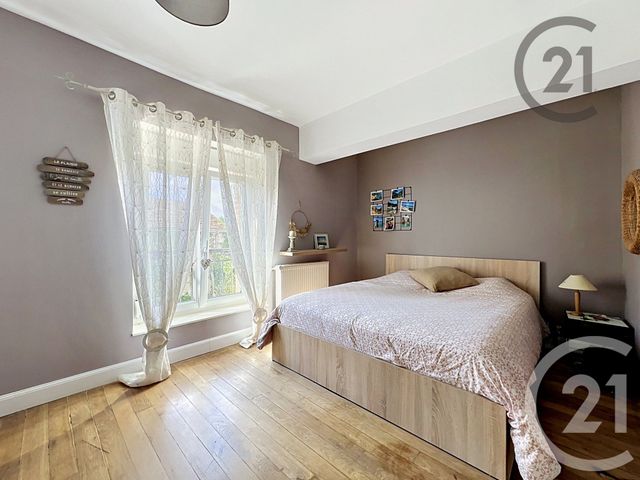 maison à vendre - 10 pièces - 204.4 m2 - ST HILAIRE LE PETIT - 51 - CHAMPAGNE-ARDENNE - Century 21 Espace Conseil