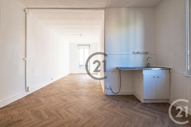 Appartement T2 à vendre - 2 pièces - 29.1 m2 - REIMS - 51 - CHAMPAGNE-ARDENNE - Century 21 Espace Conseil