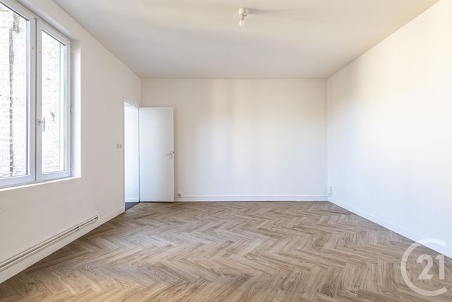 Appartement T4 à vendre - 4 pièces - 58.95 m2 - REIMS - 51 - CHAMPAGNE-ARDENNE - Century 21 Espace Conseil