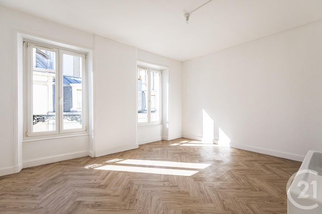 Appartement Studio à vendre - 1 pièce - 20.5 m2 - REIMS - 51 - CHAMPAGNE-ARDENNE - Century 21 Espace Conseil