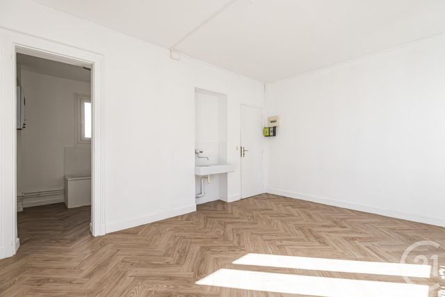 Appartement Studio à vendre - 1 pièce - 20.5 m2 - REIMS - 51 - CHAMPAGNE-ARDENNE - Century 21 Espace Conseil