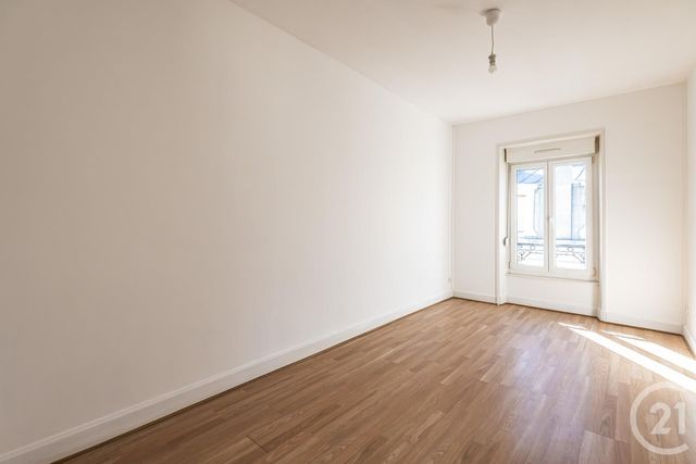 Appartement T2 à vendre - 2 pièces - 29.2 m2 - REIMS - 51 - CHAMPAGNE-ARDENNE - Century 21 Espace Conseil