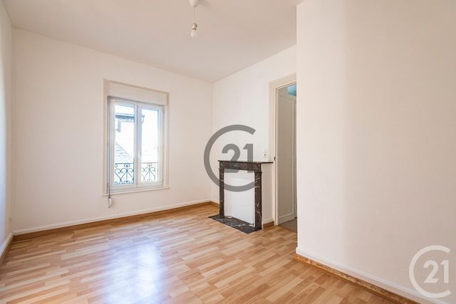 Appartement T2 à vendre - 2 pièces - 29.2 m2 - REIMS - 51 - CHAMPAGNE-ARDENNE - Century 21 Espace Conseil