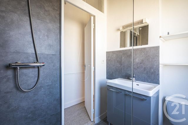 Appartement T2 à vendre - 2 pièces - 29.2 m2 - REIMS - 51 - CHAMPAGNE-ARDENNE - Century 21 Espace Conseil