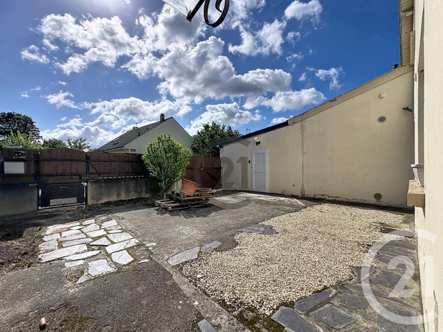 maison à vendre - 6 pièces - 122.81 m2 - ST BRICE COURCELLES - 51 - CHAMPAGNE-ARDENNE - Century 21 Espace Conseil