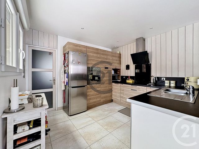 maison à vendre - 7 pièces - 158.52 m2 - ST BRICE COURCELLES - 51 - CHAMPAGNE-ARDENNE - Century 21 Espace Conseil
