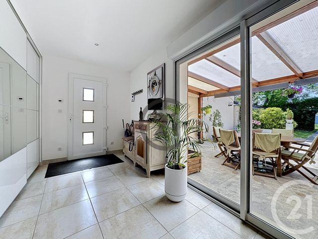 maison à vendre - 7 pièces - 158.52 m2 - ST BRICE COURCELLES - 51 - CHAMPAGNE-ARDENNE - Century 21 Espace Conseil